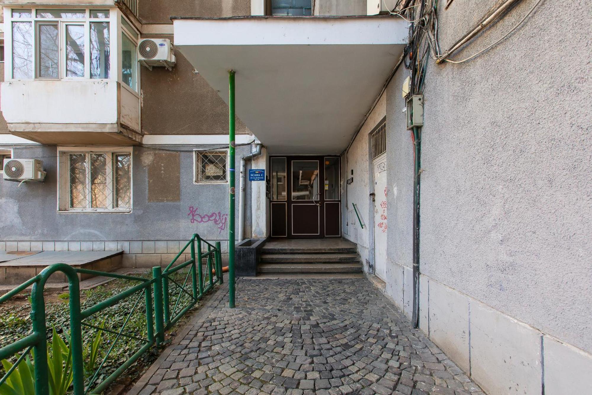 Old Town Apartment With Amazing View From The Balcony ブカレスト エクステリア 写真