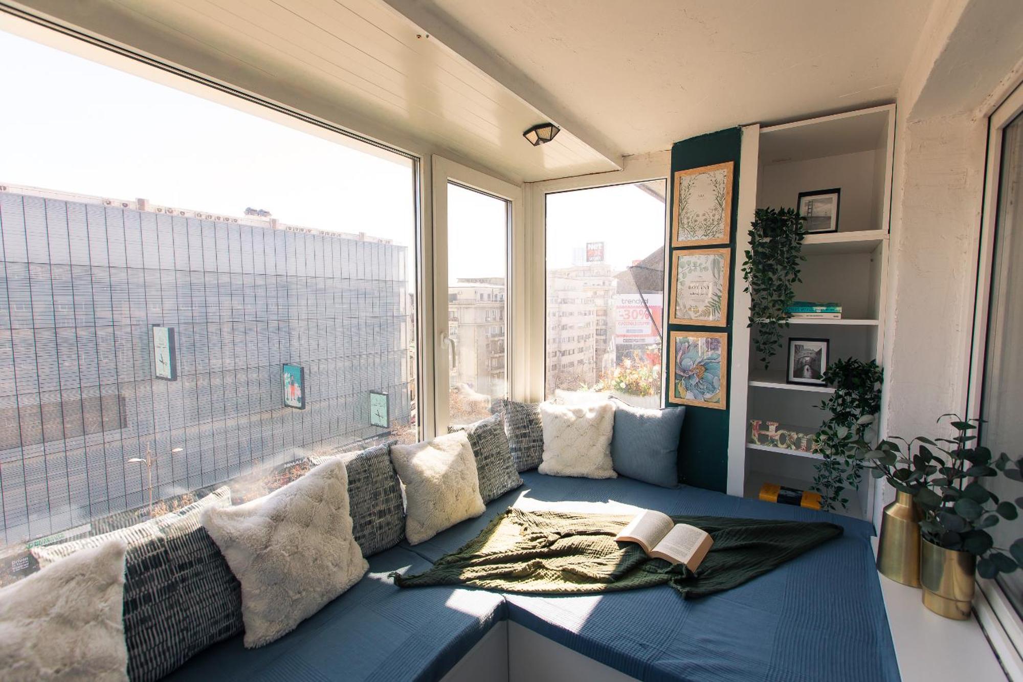 Old Town Apartment With Amazing View From The Balcony ブカレスト エクステリア 写真